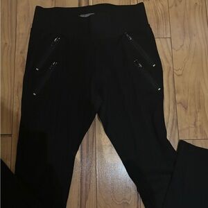Suzy Shier Black Leggings with Zipper Accents